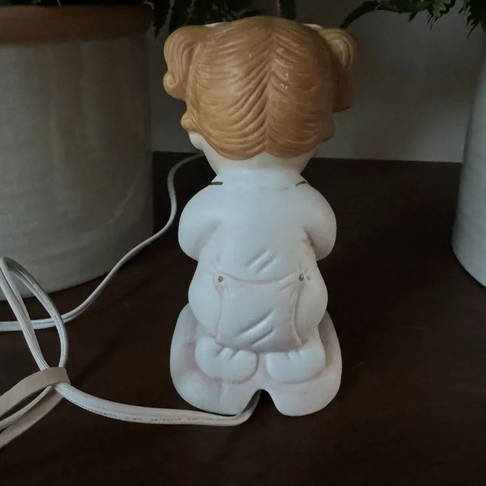 Vintage Lefton Praying Girl Night Light 6626 Porcelain Kneeling Figurine 6 Inch